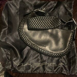 Excellent condition Via Spiga Black Leather Woven Handbag
